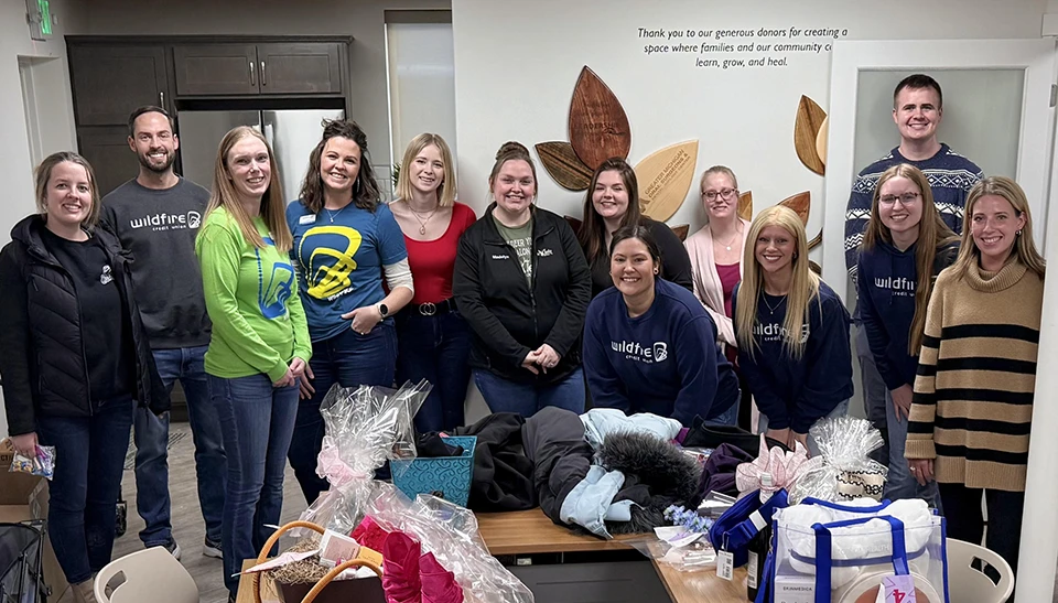 Wildfire employees volunteer with Bay Energize YPN