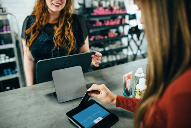 Credit Card Transaction at Salon Credit Card Transaction at Salon