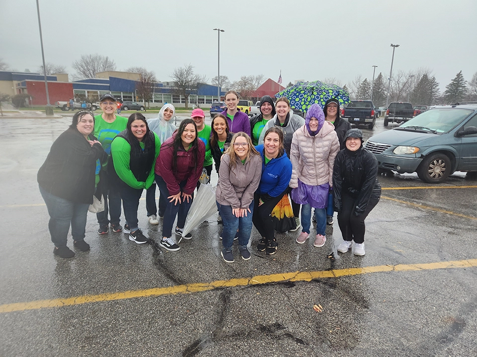 Wildfire team at Saginaw YMCA volunteering
