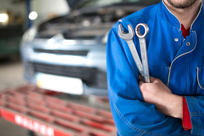 Mechanic Holding Wrenches Mechanic Holding Wrenches