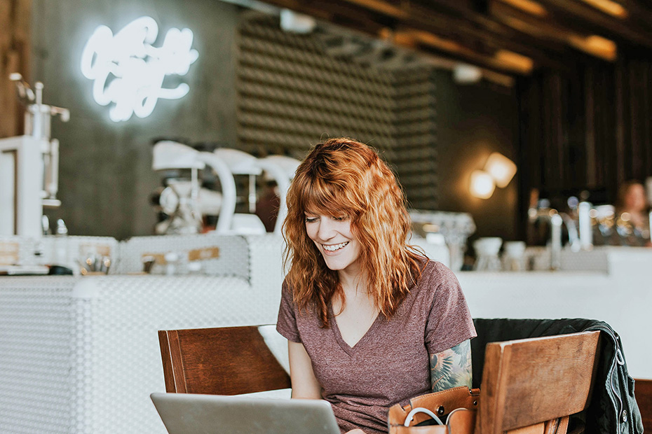 Female-Happy-Computer